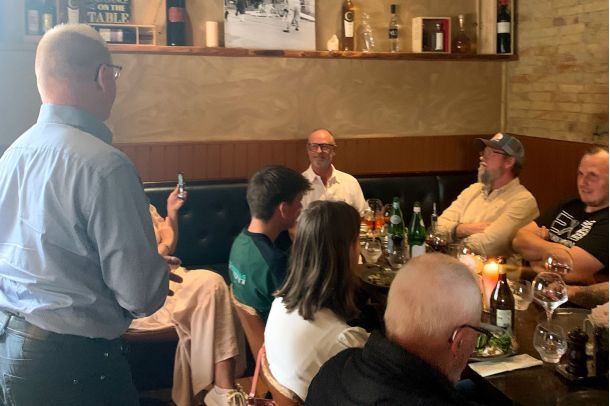 Erlings 45 års jubilæum som glarmester i F. Weien Svendsen A/S